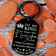 Load image into Gallery viewer, To My King Keychain Anniversary Valentine's Day Gifts for Boyfriend Husband To Be Key Chain I Love You Gifts for Him Men Hubby Birthday Fiance Groom Wedding Engagement Presents from Girlfriend Wife