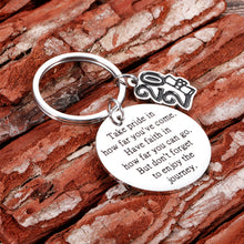Load image into Gallery viewer, Class of 2021 Graduation Gifts Keychain For Him Her Daughter Son From Mom Dad Graduate Students From College High Medical Law School For Nurse Engineers College Masters Inspirational Double-Sided Gift