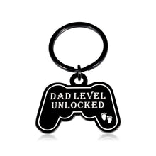 Load image into Gallery viewer, Christmas New Dad Keychain Pregnancy Babay Announcement Gift for New Dad To Be Husband First Time Dad Fathers Day Birthday Anniversary for Soon to Be Dad Step Dad Men Daddy from Wife Girlfriend