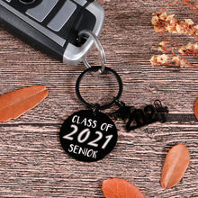 Load image into Gallery viewer, Graduation Gifts For Him Her From Mom Dad Parents Medical High Pharmacy Law Primary kindergarten School Grad Keychain For Daughter Son Nurse Engineer Masters Bachelor Degree Students Keyring Key Chain