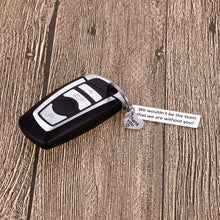 Load image into Gallery viewer, Boss Coworker Gifts For Christmas Men Women Office Keychain Appreciation Gifts For Leader PM Supervisor Mentor Birthday Thank You Leaving Going Away Gifts Retirement Manager Boss Lady Goodbye Presents