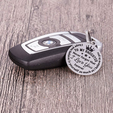 Load image into Gallery viewer, To My Daughter Keychain Gifts From Mom Dad To Daughter Inspirational Christmas Gifts For Her Women Girls Adoptive Step Daughter Birthday Wedding Graduation Encouragement Gifts To Girls Mothers Day