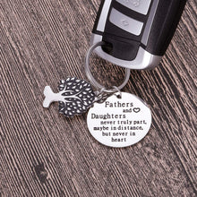 Load image into Gallery viewer, Fathers Day Gifts for Dad Keychain Birthday Christmas Gifts for Daddy Step Dad from Daughter Kids Wife Key Ring Father in Law Father of The Bride Wedding Anniversary for Dad Men Him Stocking Stuffers