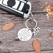 Load image into Gallery viewer, Graduation Gifts for Him Her Class of 2021 Seniors Students Keychain Graduation Masters Nurses Students from College Medical High School Gifts for Women Men Girls Daughter Son Graduates from Dad Mom