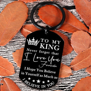 To My King Keychain Anniversary Valentine's Day Gifts for Boyfriend Husband To Be Key Chain I Love You Gifts for Him Men Hubby Birthday Fiance Groom Wedding Engagement Presents from Girlfriend Wife