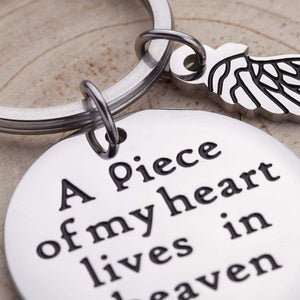 Memorial Gifts Keychain Remembrance Gifts A Piece of My Heart Lives in Heaven Honor Gifts in Memory of Pet Baby Loss Mom Dad Grandpa Loss Memorial Gifts Sympathy Gifts