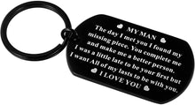 Load image into Gallery viewer, Anniversary Gifs For Him Men Husband To My Man Keychain I Love You Gifs for Hubby Boyfriend Birthday Valentins Day Fiance Groom Wedding Couple Gifs Key Chain from Girlfriend Wife (black)
