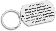 Load image into Gallery viewer, Anniversary Gifs For Him Men Husband To My Man Keychain I Love You Gifs for Hubby Boyfriend Birthday Valentins Day Fiance Groom Wedding Couple Gifs Key Chain from Girlfriend Wife (black)
