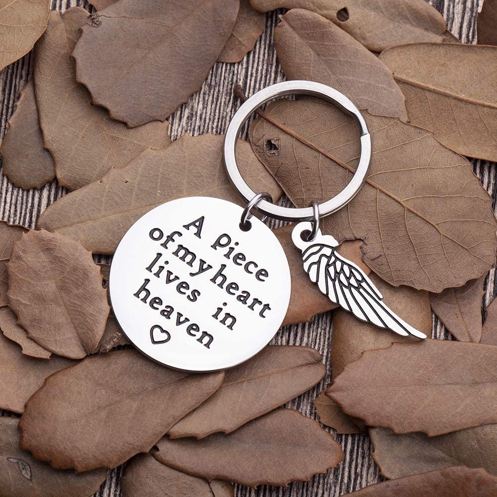Memorial Gifts Keychain Remembrance Gifts A Piece of My Heart Lives in Heaven Honor Gifts in Memory of Pet Baby Loss Mom Dad Grandpa Loss Memorial Gifts Sympathy Gifts