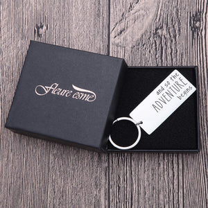 New Journey-Keychain-Retirement-Gift-College Care Package for Daughter The Adventure Begins New Job Life Next Chapter Divorce Gifts for Women Men Friends Coworkers Graduation for Him Her