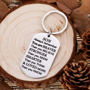 Inspirational Christmas Gifts for Daughter Keychain Stocking Stuffers for Her from Mom Dad Father to Daughter Teen Adult Women Teenage Girls Kids Birthday Gradation Bride Wedding Gifts Presents