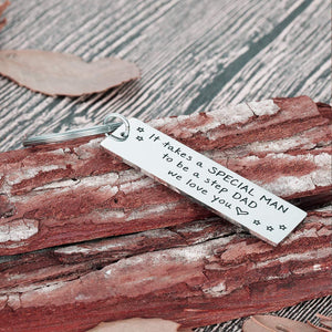 Stepdad New Husband Keychain Gifts From Wife Kids To New Dad Step Dad Father’s Day Birthday Wedding Gifts For Non-Biological Dad Father Figure From Daughter Son To Step Daddy Keyring