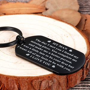 Anniversary Gifs For Him Men Husband To My Man Keychain I Love You Gifs for Hubby Boyfriend Birthday Valentins Day Fiance Groom Wedding Couple Gifs Key Chain from Girlfriend Wife (black)