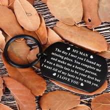 Load image into Gallery viewer, Anniversary Gifs For Him Men Husband To My Man Keychain I Love You Gifs for Hubby Boyfriend Birthday Valentins Day Fiance Groom Wedding Couple Gifs Key Chain from Girlfriend Wife (black)
