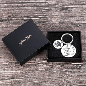 2021 Graduation Gifts for Him Her Class of 2021 Seniors Students Keychain Graduation Masters Nurses Students College Medical High School Gifts for Women Men Kids Daughter Son Graduates from Dad Mom