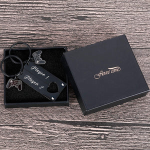 Gamer Player 1 Player 2 Matching Keychains Christmas Gifts for Gamer Couples Boyfriend Male Friends Husband Valentine Gifts to Gamer Girlfriend Wife Anniversary Birthday Gifts for Him Her Men Funny