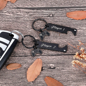 Gamer Player 1 Player 2 Matching Keychains Christmas Gifts for Gamer Couples Boyfriend Male Friends Husband Valentine Gifts to Gamer Girlfriend Wife Anniversary Birthday Gifts for Him Her Men Funny